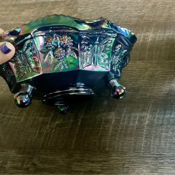 Fenton Art Glass Carnival Butterfly & Berry Fantail Footed Bowl Marked Fenton - Picture 8 of 8